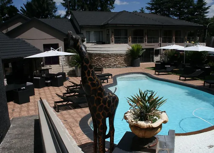 Africa Centre - Airport Leisure Hotel, Guest Lodge And Travel Centre